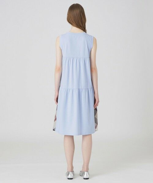 BLUE LABEL / BLACK LABEL CRESTBRIDGE / ブルーレーベル / ブラックレーベル・クレストブリッジ  ドレス | コンパクトポンチティアードドレス | 詳細2