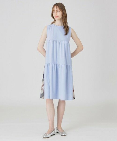 BLUE LABEL / BLACK LABEL CRESTBRIDGE / ブルーレーベル / ブラックレーベル・クレストブリッジ  ドレス | コンパクトポンチティアードドレス（サックス1）