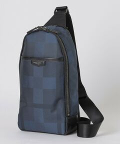 美品　ブルーレーベルクレストブリッジ キルティング リバーシブル 40 黒 美品 ブルーレーベルクレストブリッジ キルティング