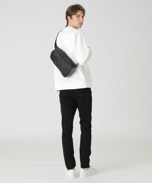 BLUE LABEL / BLACK LABEL CRESTBRIDGE / ブルーレーベル / ブラックレーベル・クレストブリッジ  ショルダーバッグ | 【一部店舗限定】シャドークレストブリッジチェックボディバッグ | 詳細2