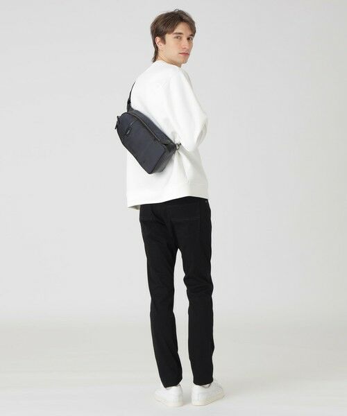 BLUE LABEL / BLACK LABEL CRESTBRIDGE / ブルーレーベル / ブラックレーベル・クレストブリッジ  ショルダーバッグ | 【一部店舗限定】シャドークレストブリッジチェックボディバッグ | 詳細16