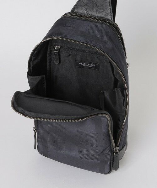 BLUE LABEL / BLACK LABEL CRESTBRIDGE / ブルーレーベル / ブラックレーベル・クレストブリッジ  ショルダーバッグ | 【一部店舗限定】シャドークレストブリッジチェックボディバッグ | 詳細18