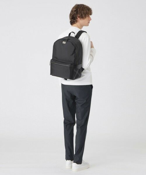 【試着のみ】ブルーレーベル クレストブリッジ バックパック リュック 黒 ナイロンバックパック（バッグ）｜BLUE LABEL CRESTBRIDGE