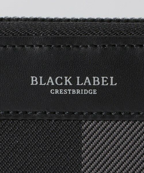 【新品タグ付き】ブルーレーベルクレストブリッジ ラウンドファスナー財布 エンボスレザークレストブリッジチェックラウンドジップ