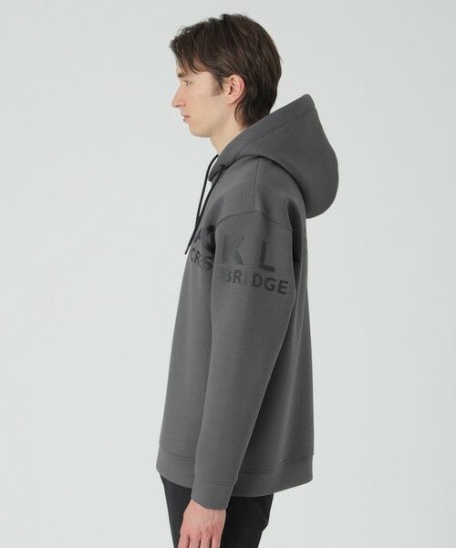 BLUE LABEL / BLACK LABEL CRESTBRIDGE / ブルーレーベル / ブラックレーベル・クレストブリッジ  カットソー | 【一部店舗限定】ロゴグラフィックフーディー | 詳細8