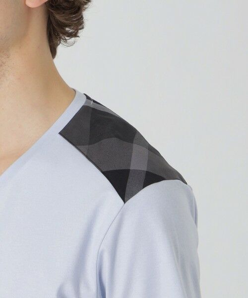 BLUE LABEL / BLACK LABEL CRESTBRIDGE / ブルーレーベル / ブラックレーベル・クレストブリッジ カットソー | 【一部店舗限定】ショルダーチェックVネックTシャツ | 詳細10