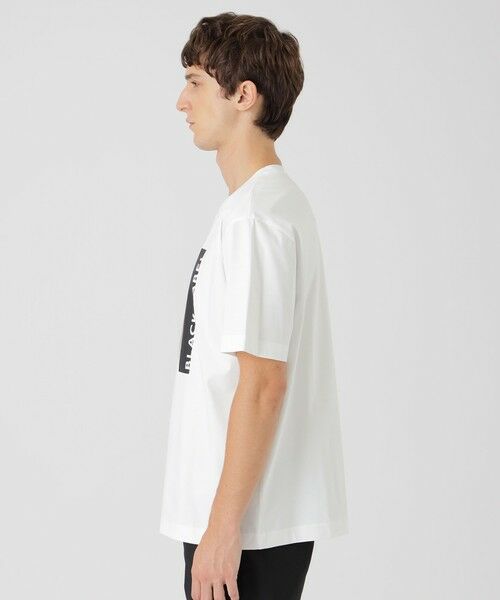 セール】 ボックスチェックロゴグラフィックTシャツ