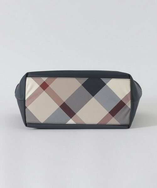 BLUE LABEL / BLACK LABEL CRESTBRIDGE / ブルーレーベル / ブラックレーベル・クレストブリッジ  ショルダーバッグ | パーシャルクレストブリッジチェックナイロントート | 詳細18