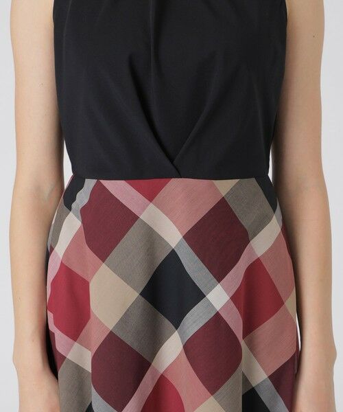 BLUE LABEL / BLACK LABEL CRESTBRIDGE / ブルーレーベル / ブラックレーベル・クレストブリッジ ドレス | 【接触冷感】クレストブリッジチェッククールドライドッキングドレス | 詳細3