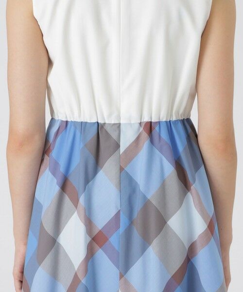 BLUE LABEL / BLACK LABEL CRESTBRIDGE / ブルーレーベル / ブラックレーベル・クレストブリッジ ドレス | 【接触冷感】クレストブリッジチェッククールドライドッキングドレス | 詳細9
