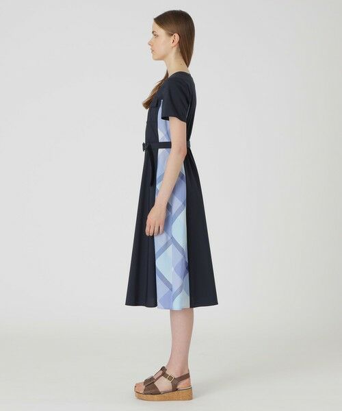 BLUE LABEL / BLACK LABEL CRESTBRIDGE / ブルーレーベル / ブラックレーベル・クレストブリッジ  ドレス | フロントポケットパーシャルチェックドレス | 詳細1