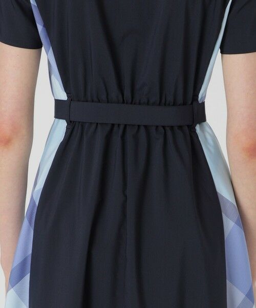 【ブルーレーベルクレストブリッジ】フロントポケットパーシャルチェックドレス フロントポケットパーシャルチェックドレス