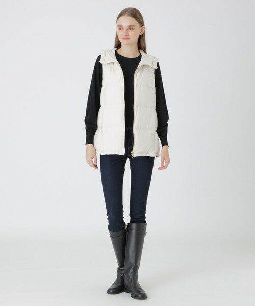 BLUE LABEL / BLACK LABEL CRESTBRIDGE / ブルーレーベル / ブラックレーベル・クレストブリッジ  その他アウター | 【一部店舗限定】ハイマルチピーチタフタダウンベスト | 詳細1