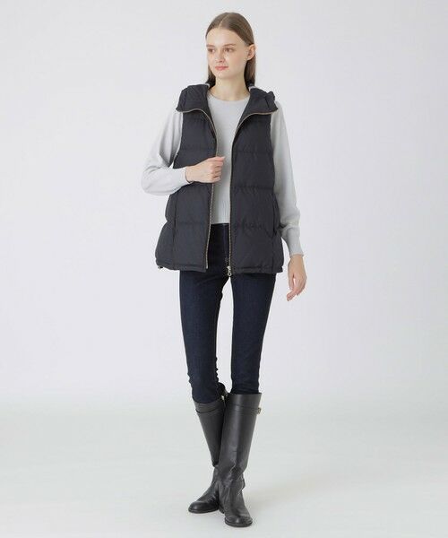 BLUE LABEL / BLACK LABEL CRESTBRIDGE / ブルーレーベル / ブラックレーベル・クレストブリッジ  その他アウター | 【一部店舗限定】ハイマルチピーチタフタダウンベスト | 詳細15