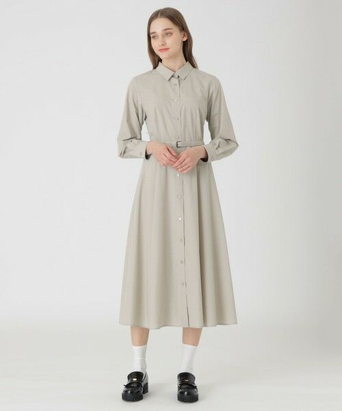 BLUE LABEL / BLACK LABEL CRESTBRIDGE / ブルーレーベル / ブラックレーベル・クレストブリッジ ドレス | 【一部店舗限定】レーヨンブロードシャツドレス(ベージュ1)