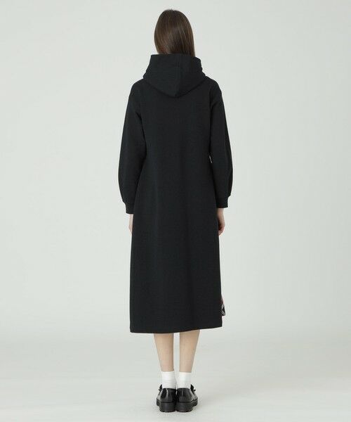 ブルーレーベルクレストブリッジ 黒のフード付シンプルワンピース　38 BLUE LABEL CRESTBRIDGE - BLUE LABEL CRESTBRIDGE(ブルー