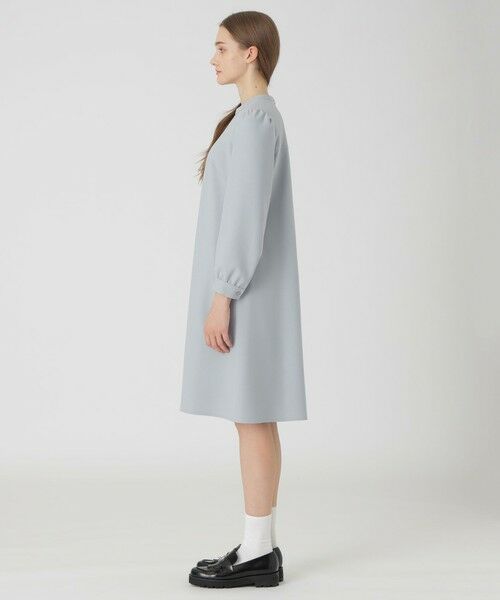 BLUE LABEL / BLACK LABEL CRESTBRIDGE / ブルーレーベル / ブラックレーベル・クレストブリッジ ドレス | 【一部店舗限定】サージストレッチAラインドレス | 詳細2