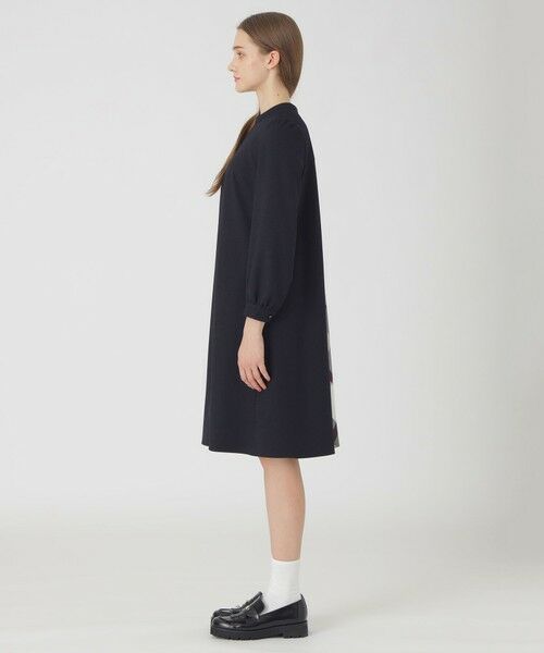 BLUE LABEL / BLACK LABEL CRESTBRIDGE / ブルーレーベル / ブラックレーベル・クレストブリッジ ドレス | 【一部店舗限定】サージストレッチAラインドレス | 詳細8