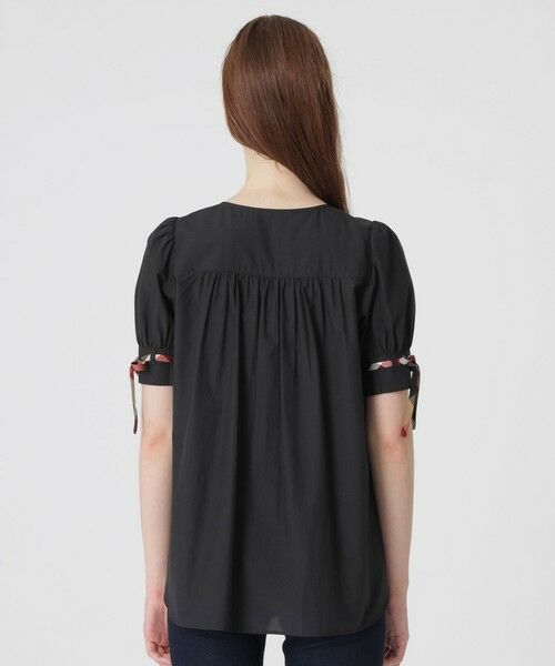 BLUE LABEL / BLACK LABEL CRESTBRIDGE / ブルーレーベル / ブラックレーベル・クレストブリッジ  シャツ・ブラウス | 【一部店舗限定】シャンブレーチュニックブラウス | 詳細8