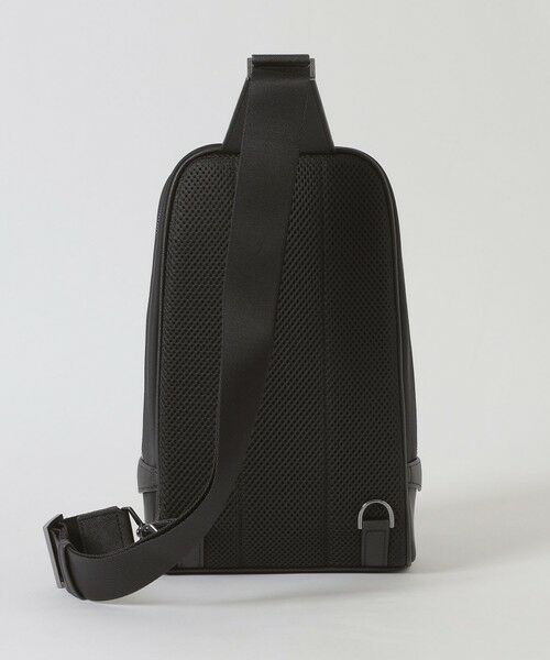 BLUE LABEL / BLACK LABEL CRESTBRIDGE / ブルーレーベル / ブラックレーベル・クレストブリッジ  ショルダーバッグ | ナイロンコンビカルゼシャドークレストブリッジチェックビジネスボディバッグ | 詳細3
