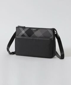 ★ブラックレーベル クレストブリッジ エンボス加工バッグパック★ セール】 エンボスチェックスクウェアショルダーバッグ