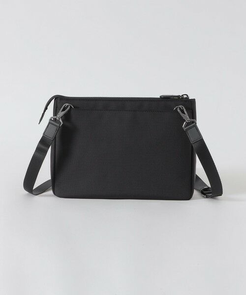 BLUE LABEL / BLACK LABEL CRESTBRIDGE / ブルーレーベル / ブラックレーベル・クレストブリッジ  ショルダーバッグ | ライトウェイトコーデュラバリスティックサコッシュ | 詳細4