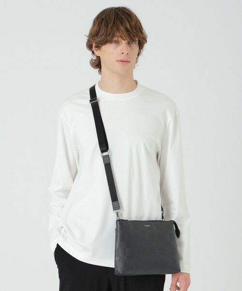 BLUE LABEL / BLACK LABEL CRESTBRIDGE / ブルーレーベル / ブラックレーベル・クレストブリッジ  ショルダーバッグ | エンボスチェックスクウェアサコッシュ | 詳細1