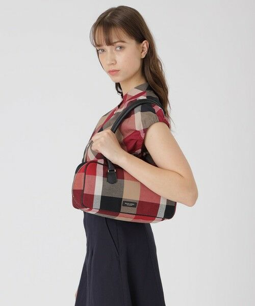 BLUE LABEL / BLACK LABEL CRESTBRIDGE / ブルーレーベル / ブラックレーベル・クレストブリッジ  ショルダーバッグ | クレストブリッジチェックキャンバスボストンバッグ | 詳細1