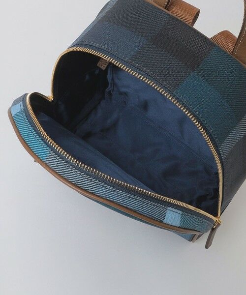 BLUE LABEL / BLACK LABEL CRESTBRIDGE / ブルーレーベル / ブラックレーベル・クレストブリッジ  ショルダーバッグ | クレストブリッジチェックPVCバックパック | 詳細15