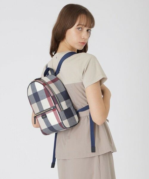 BLUE LABEL / BLACK LABEL CRESTBRIDGE / ブルーレーベル / ブラックレーベル・クレストブリッジ  ショルダーバッグ | クレストブリッジチェックPVCバックパック | 詳細18