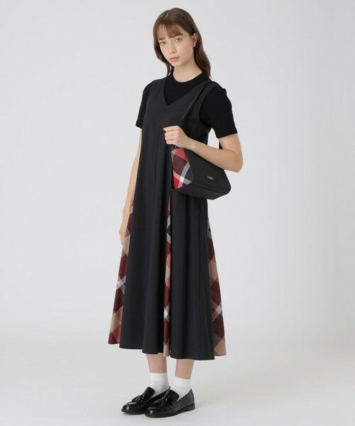 BLUE LABEL / BLACK LABEL CRESTBRIDGE / ブルーレーベル / ブラックレーベル・クレストブリッジ  ショルダーバッグ | パーシャルクレストブリッジチェックPVCミニショルダー | 詳細2