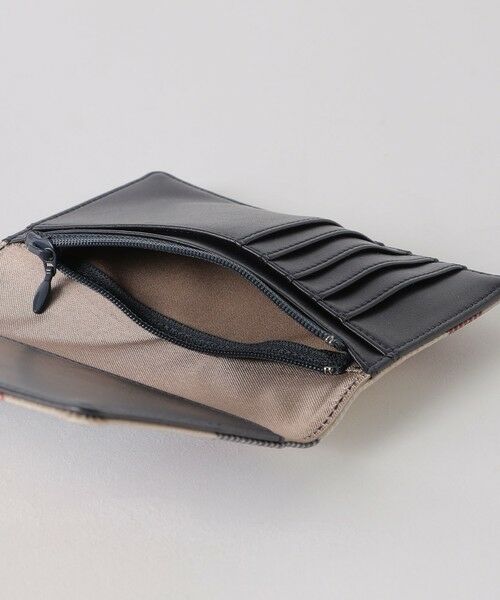 BLUE LABEL / BLACK LABEL CRESTBRIDGE / ブルーレーベル / ブラックレーベル・クレストブリッジ  財布・コインケース・マネークリップ | クレストブリッジチェックPVCパスポートケース | 詳細8