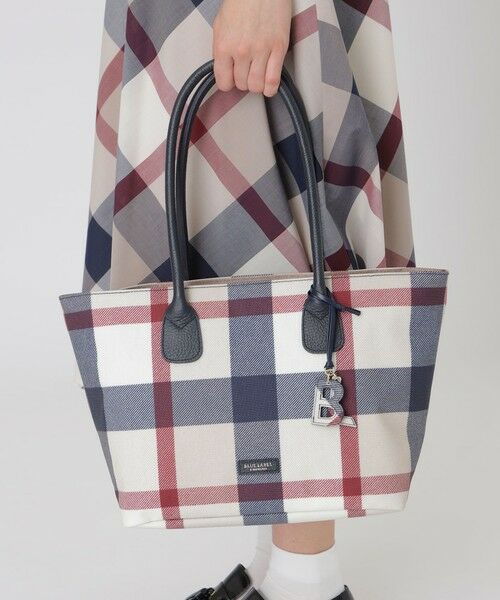 BLUE LABEL / BLACK LABEL CRESTBRIDGE / ブルーレーベル / ブラックレーベル・クレストブリッジ  その他小物 | ロゴチャーム | 詳細4