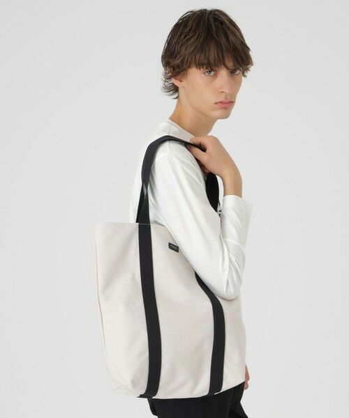 BLUE LABEL / BLACK LABEL CRESTBRIDGE / ブルーレーベル / ブラックレーベル・クレストブリッジ  ショルダーバッグ | 【一部店舗限定】クレストブリッジチェックリバーシブルトート | 詳細1