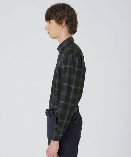 BLUE LABEL / BLACK LABEL CRESTBRIDGE / ブルーレーベル / ブラックレーベル・クレストブリッジ  シャツ・ブラウス | ウォッシャブルウールクレストブリッジチェックセミワイドカラーシャツ | 詳細2