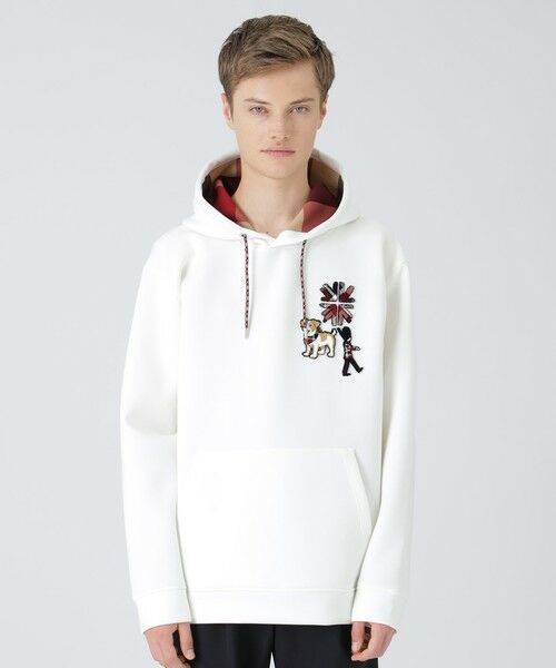 BLUE LABEL / BLACK LABEL CRESTBRIDGE/ブルーレーベル / ブラックレーベル・クレストブリッジ 【一部店舗限定】ブリティッシュモチーフワッペンフーディー オフホワイト1 S BLUE LABEL / BLACK LABEL CRESTBRIDGE/ブルーレーベル / ブラックレーベル・クレストブリッジ 【一部店舗限定】ブリティッシュモチーフワッペンフーディー オフホワイト1 S