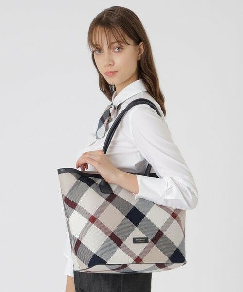 BLUE LABEL / BLACK LABEL CRESTBRIDGE / ブルーレーベル / ブラックレーベル・クレストブリッジ  ショルダーバッグ | クレストブリッジチェックカルゼトートバッグ | 詳細7