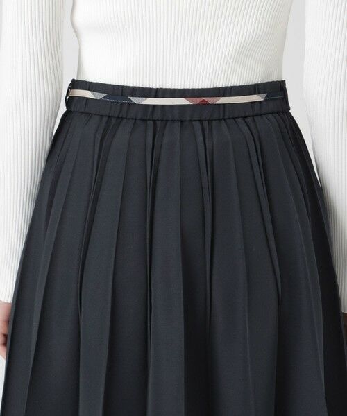 BLUE LABEL / BLACK LABEL CRESTBRIDGE / ブルーレーベル / ブラックレーベル・クレストブリッジ  ミニ・ひざ丈スカート | チノライクプリーツスカート | 詳細5