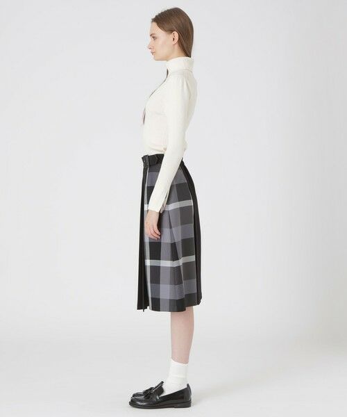 BLUE LABEL / BLACK LABEL CRESTBRIDGE / ブルーレーベル / ブラックレーベル・クレストブリッジ  ミニ・ひざ丈スカート | ウールライクツイルパーシャルチェックスカート | 詳細2