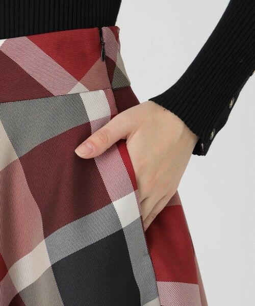 BLUE LABEL / BLACK LABEL CRESTBRIDGE / ブルーレーベル / ブラックレーベル・クレストブリッジ ミニ・ひざ丈スカート | 【一部店舗限定】クレストブリッジチェックフレアスカート | 詳細6