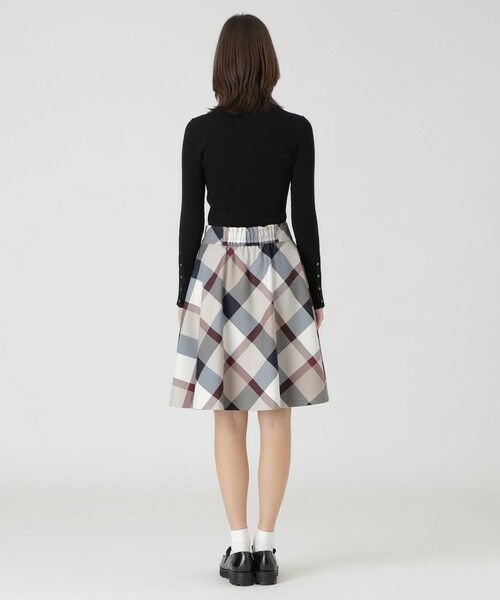 BLUE LABEL / BLACK LABEL CRESTBRIDGE / ブルーレーベル / ブラックレーベル・クレストブリッジ ミニ・ひざ丈スカート | 【一部店舗限定】クレストブリッジチェックフレアスカート | 詳細10