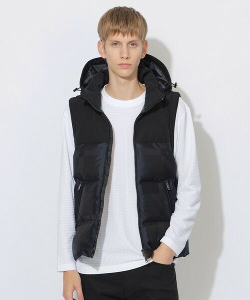 BLUE LABEL / BLACK LABEL CRESTBRIDGE / ブルーレーベル / ブラックレーベル・クレストブリッジ その他アウター | 【WEB限定】シャドーチェックダウンベスト(ネイビー1)