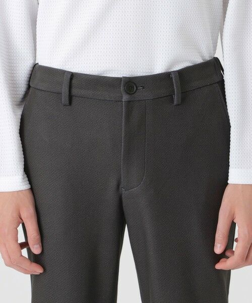 BLUE LABEL / BLACK LABEL CRESTBRIDGE / ブルーレーベル / ブラックレーベル・クレストブリッジ その他パンツ | 【BLACK lab.】ライトウェイトダウンファブリックトラウザーズ | 詳細4