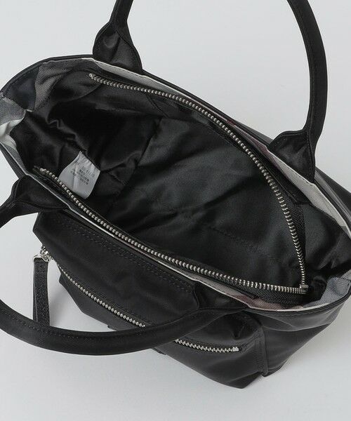 BLUE LABEL / BLACK LABEL CRESTBRIDGE / ブルーレーベル / ブラックレーベル・クレストブリッジ  ショルダーバッグ | 【BLACK OF BLACKs】ブラックナイロントート | 詳細3