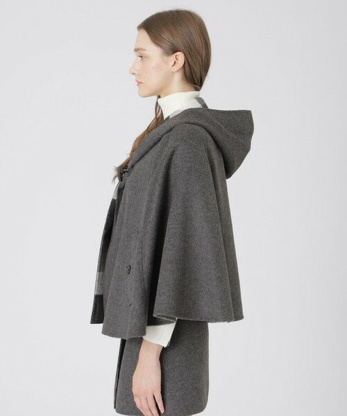 BLUE LABEL / BLACK LABEL CRESTBRIDGE / ブルーレーベル / ブラックレーベル・クレストブリッジ  その他アウター | 【取扱店舗限定】クレストブリッジチェックリバーポリウールケープコート | 詳細2