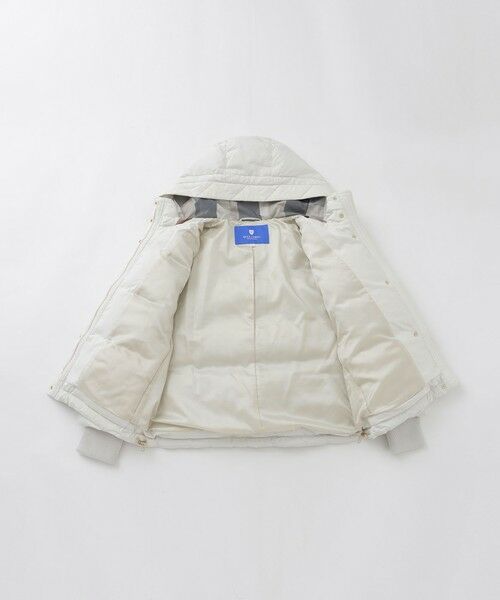 BLUE LABEL / BLACK LABEL CRESTBRIDGE / ブルーレーベル / ブラックレーベル・クレストブリッジ その他アウター | ハイマルチピーチタフタショートダウンコート | 詳細6