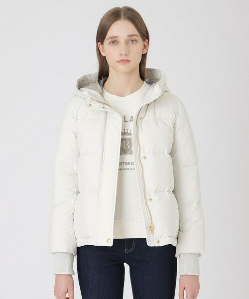 BURBERRY BLUE LABEL ダウンベスト 38 ホワイト BURBERRY BLUE LABEL ダウンベスト 38 ホワイト 【公式通販】