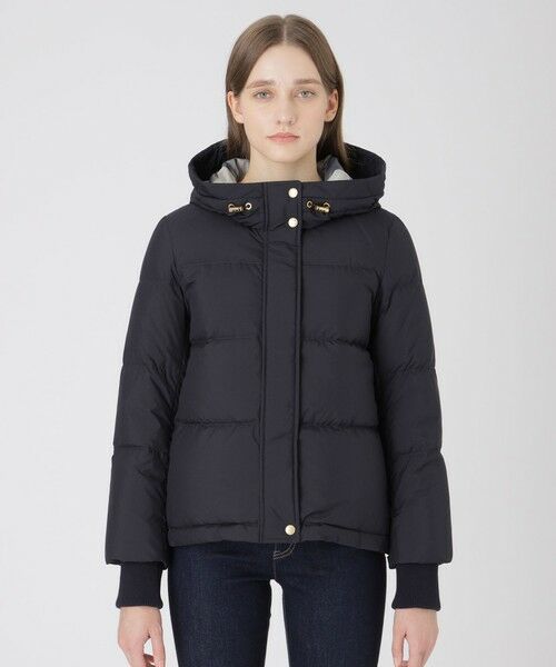 BLUE LABEL / BLACK LABEL CRESTBRIDGE / ブルーレーベル / ブラックレーベル・クレストブリッジ その他アウター | ハイマルチピーチタフタショートダウンコート | 詳細16