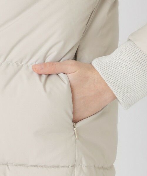 BLUE LABEL / BLACK LABEL CRESTBRIDGE / ブルーレーベル / ブラックレーベル・クレストブリッジ その他アウター | ハイマルチピーチタフタショートダウンコート | 詳細26