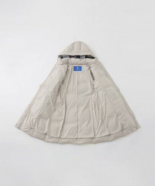 BLUE LABEL / BLACK LABEL CRESTBRIDGE / ブルーレーベル / ブラックレーベル・クレストブリッジ その他アウター | ハイマルチピーチタフタロングダウンコート | 詳細29